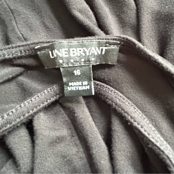 Lane Bryant black and white sleeveless blouse Size 16 - Picture 4 of 7